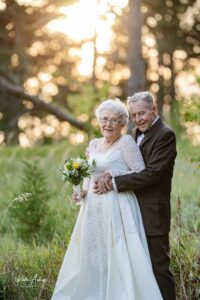 Husband, 89, and wife, 81, slip on their original tuxedo and wedding gown for diamond anniversary photo shoot