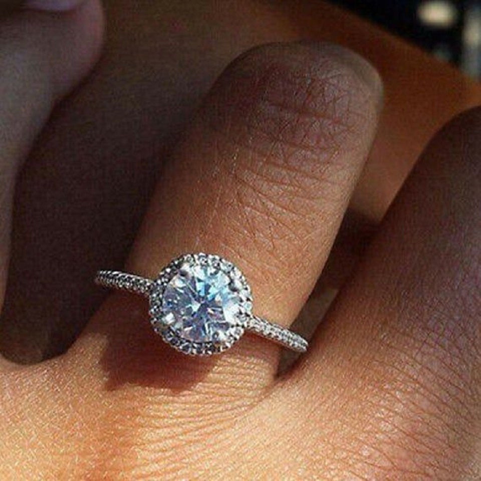 Lady Breaks Up With Boyfriend For Proposing With N10K Engagement Ring