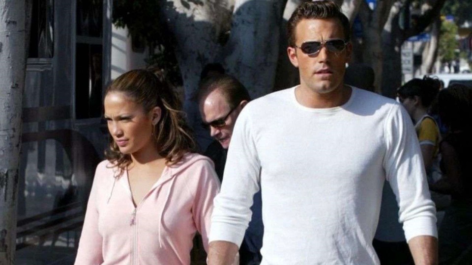 Ben Affleck and Jennifer Lopez Step Out for Their Coziest Outing Yet