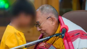 Dalai Lama apologizes for asking boy to suck his tongue