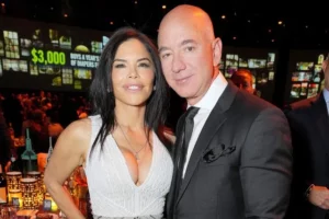 Jeff Bezos Is Engaged to Lauren Sánchez