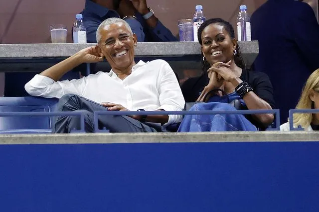 Michelle and Barack Obama Celebrate 31st Wedding Anniversary