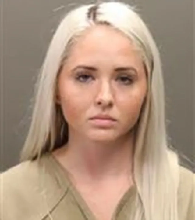Ohio social worker, 24, charged with having s3x with 13-year-old client